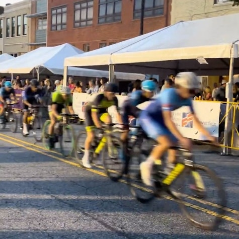 This is how we do it.. 🎶🚴🏽‍♀️🍻

We’ve got a few tents left - snag yours before it’s too late!

#fastestnight #CRIT #SpartanburgCriterium